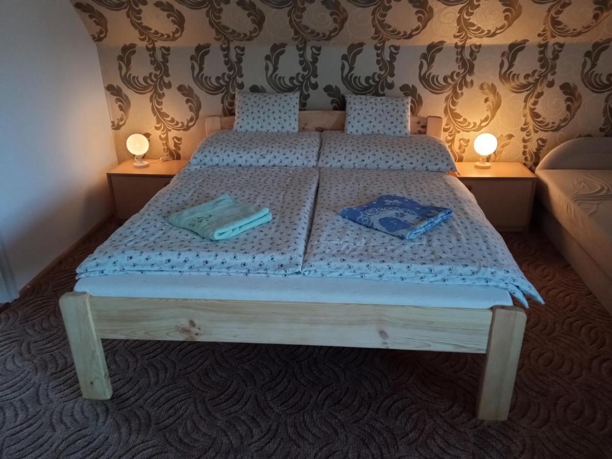 Holiday Apartmanház Zalakaros Ngoại thất bức ảnh