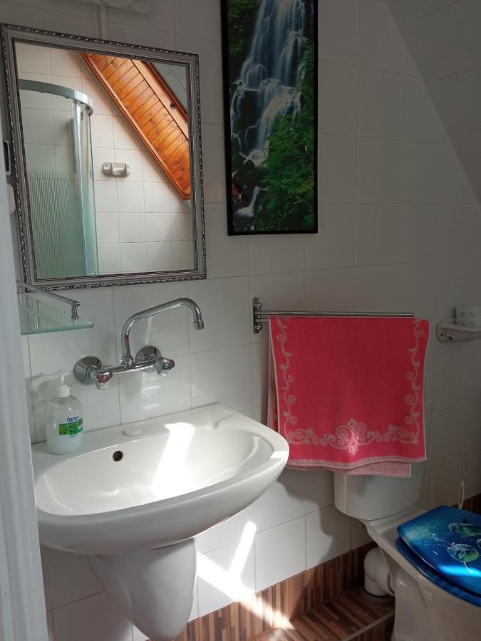 Holiday Apartmanház Zalakaros Ngoại thất bức ảnh